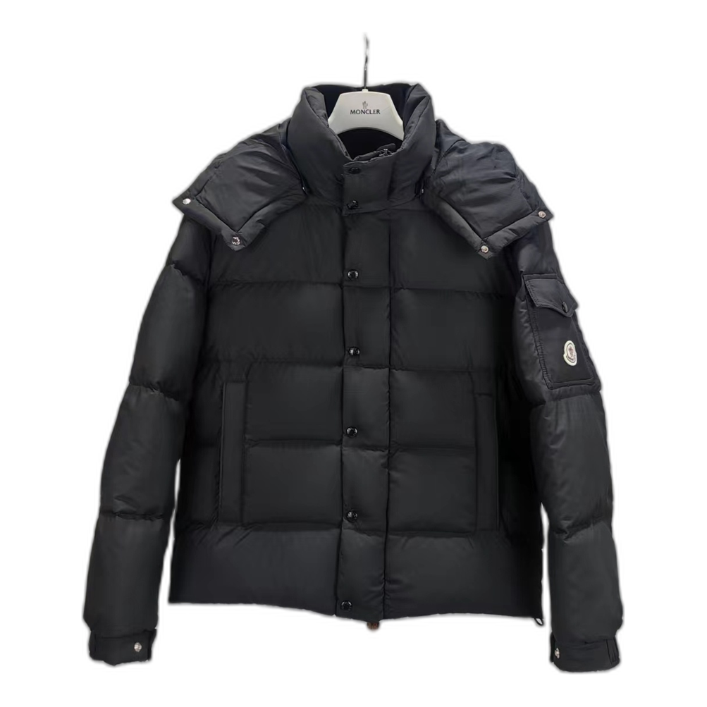 Moncler Maya Matte Hooded Puffer Jacket – Black | Premium Down | Luxury Outerwear