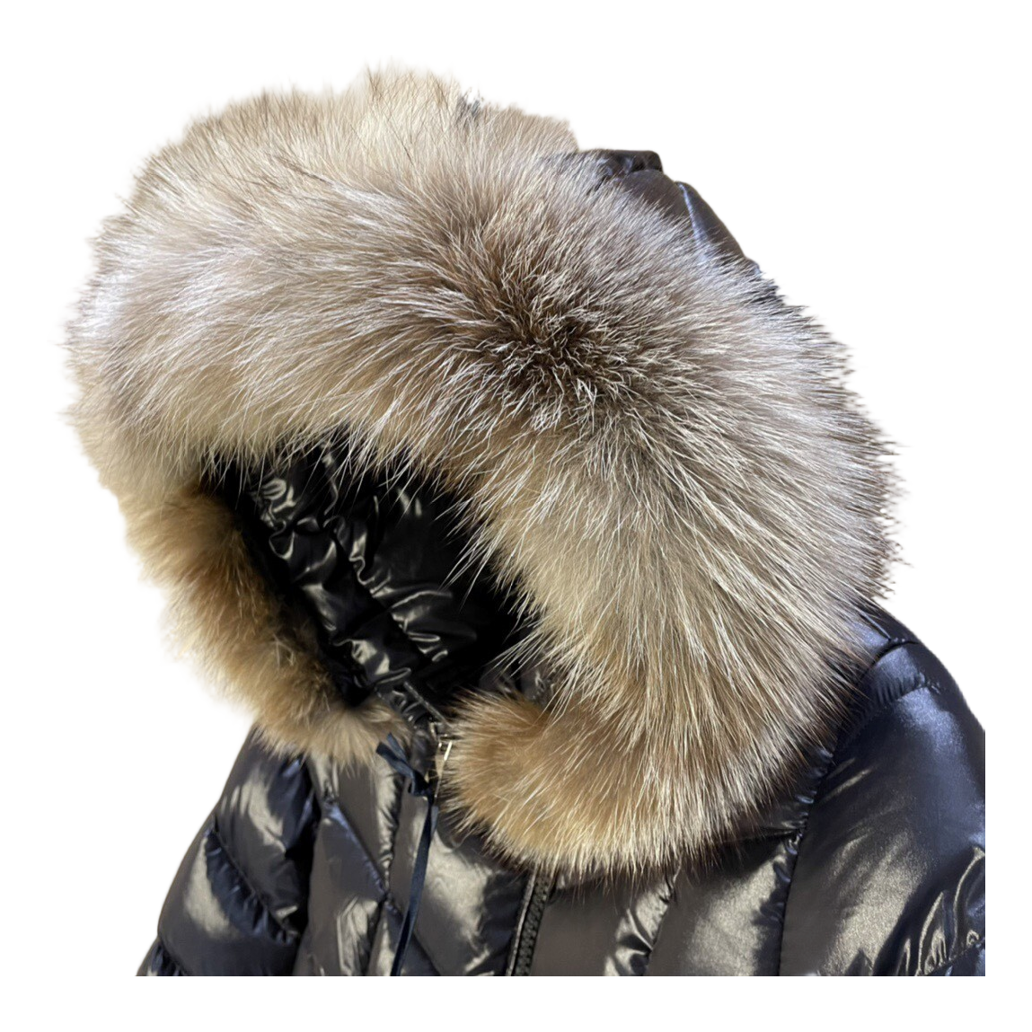Moncler Fulmarus Chevron-Quilted Hooded Puffer Coat – Black | Premium Down | Luxury Outerwear
