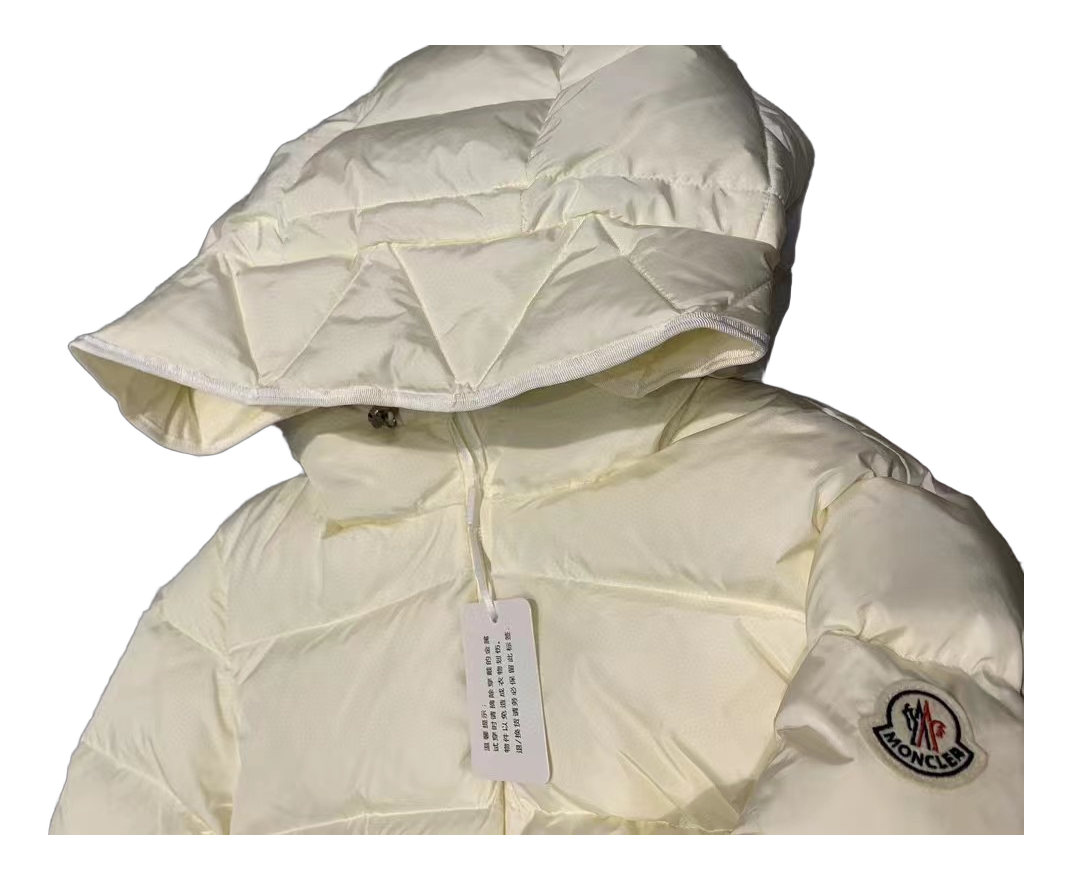 Moncler Fitted Hooded Short Puffer Jacket – Ivory | Premium Down | Luxury Outerwear