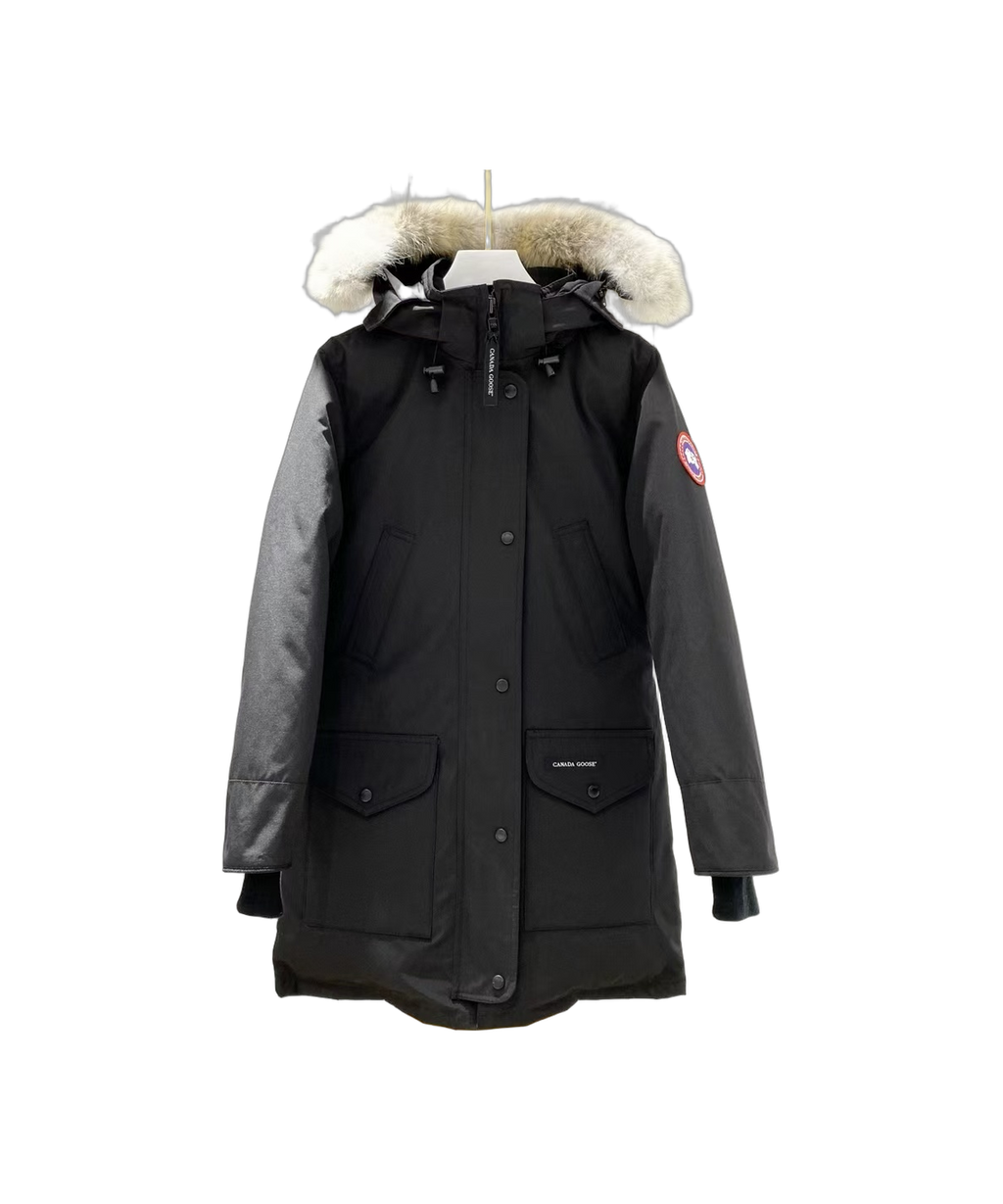 Canada Goose Women's Trillium Fur-Trim Parka | 625-Fill Down | Extreme Cold Protection