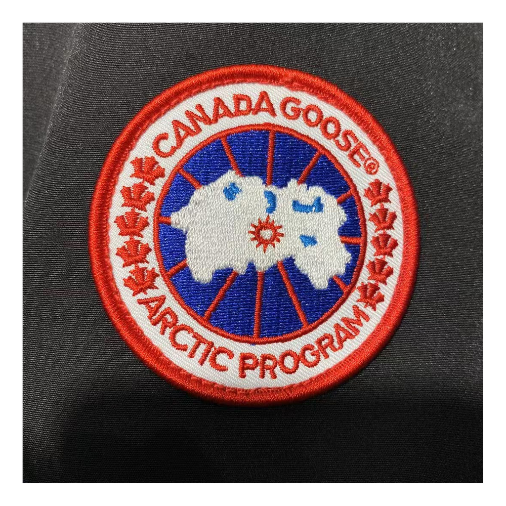 Canada Goose Women's Trillium Fur-Trim Parka | 625-Fill Down | Extreme Cold Protection