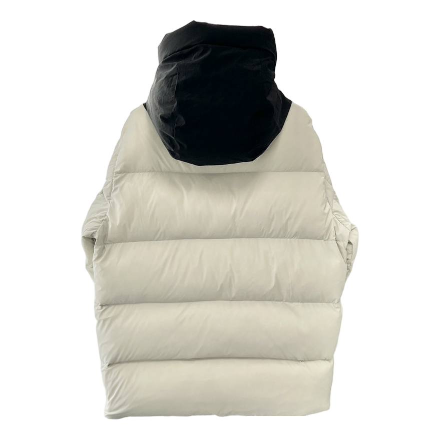 Moncler Contrast-Hood Colour-Block Puffer Jacket | Premium Down | Luxury Outerwear