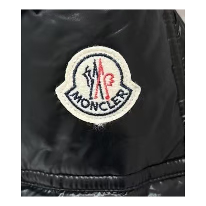 Moncler Narrow-Quilt Fur-Trim Hooded Long Puffer Coat – Black | Premium Down | Luxury Outerwear
