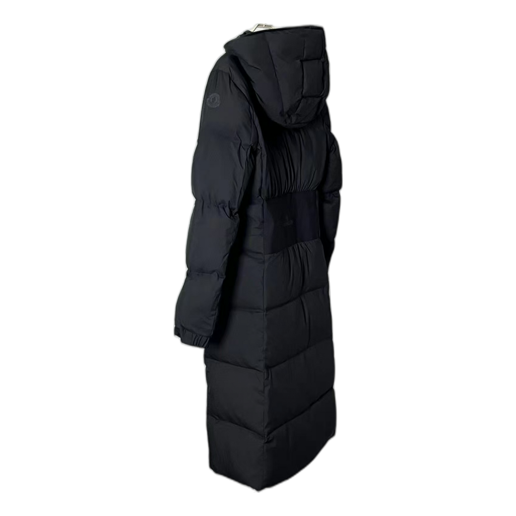Moncler Matte Zip-Front Hooded Long Puffer Coat – Black | Premium Down | Luxury Outerwear