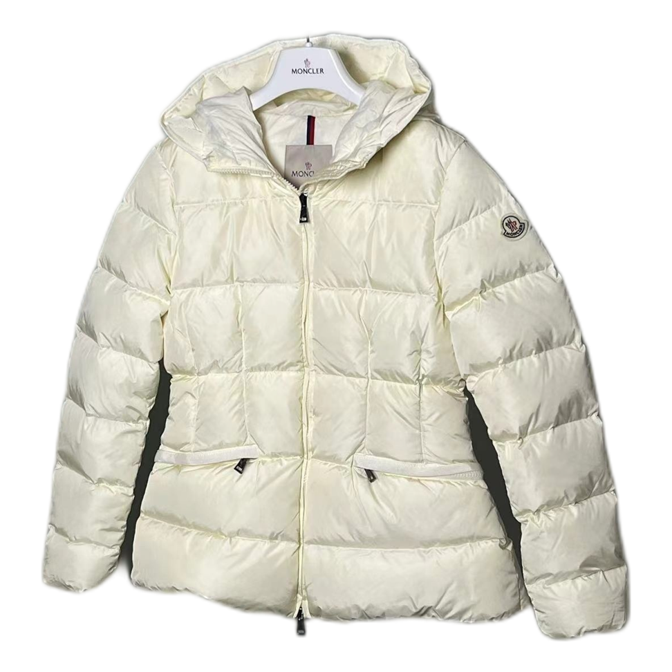Moncler Avoce Hooded Puffer Jacket | Premium Down | Luxury Outerwear