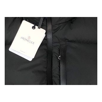 Moncler Tonal-Patch Wide-Quilt Hooded Puffer Jacket | Premium Down | Luxury Outerwear